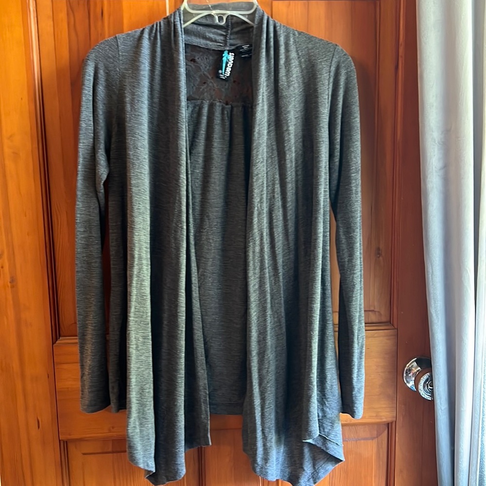 Weavers gray lace cardigan size medium